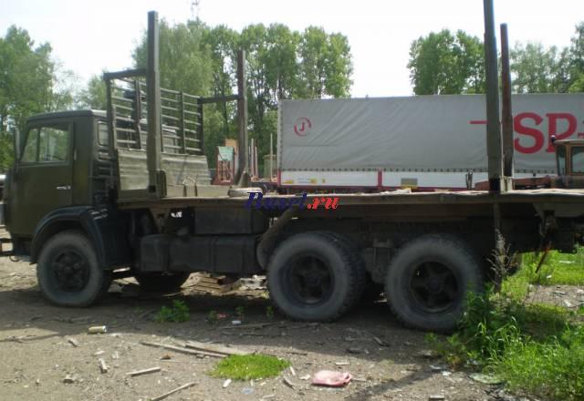 Камаз-лесовоз с прицепом Санкт-Петербург