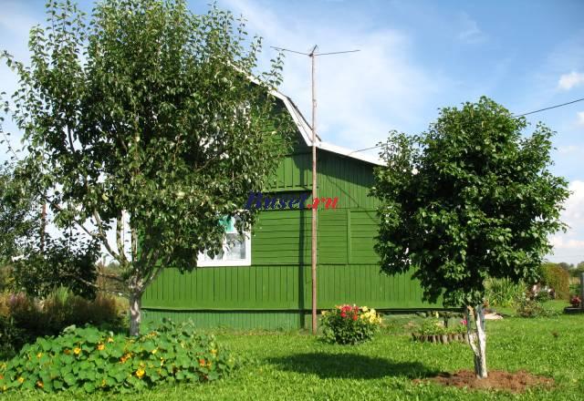 Продается дачный участок с домом в деревне 15 сот Москва