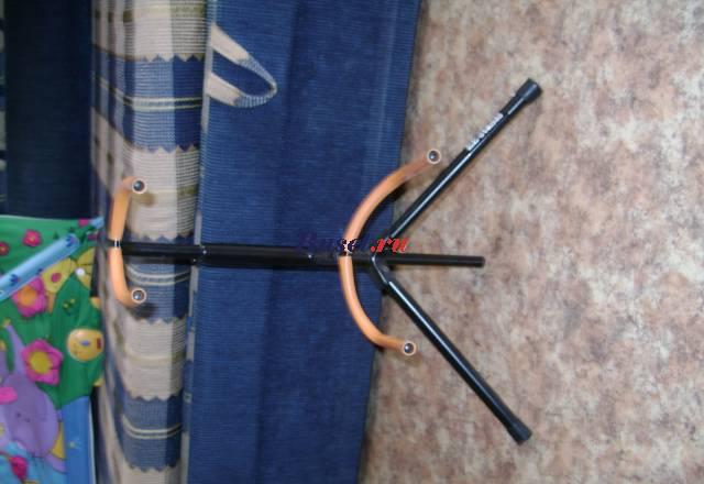 Подставка для  гитары Москва