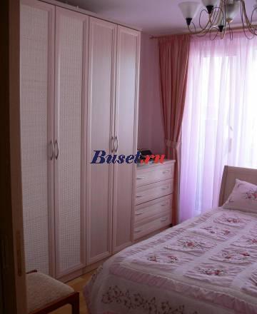 Сдам 3-ком.квартиру на длит.срок, 6м.пеш. от метро Москва