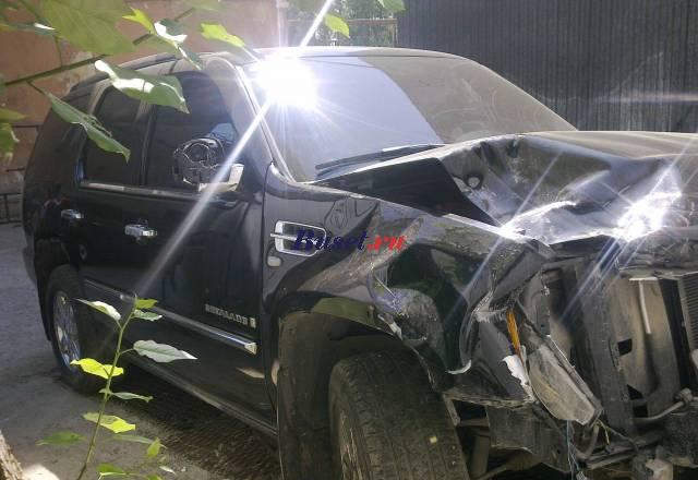 Cadillac Escalade, 2009 битый. на ходу Уфа