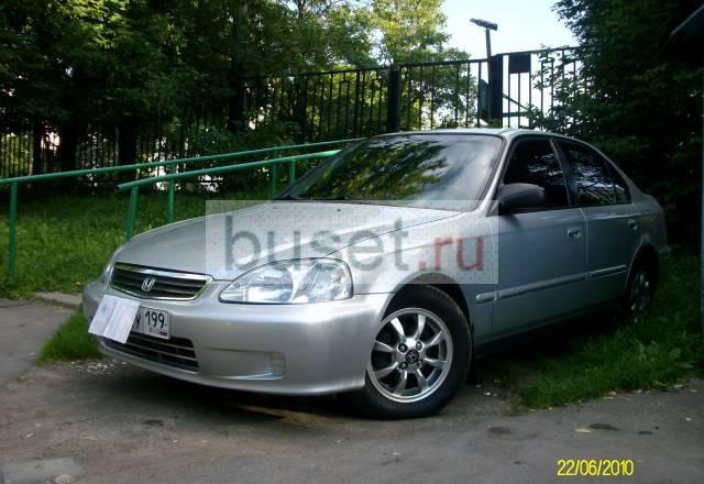 Honda Civic, 1999 на автомате Москва