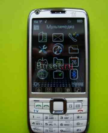 Nokia W006 2-мя активными сим встроенным тв и Java Москва