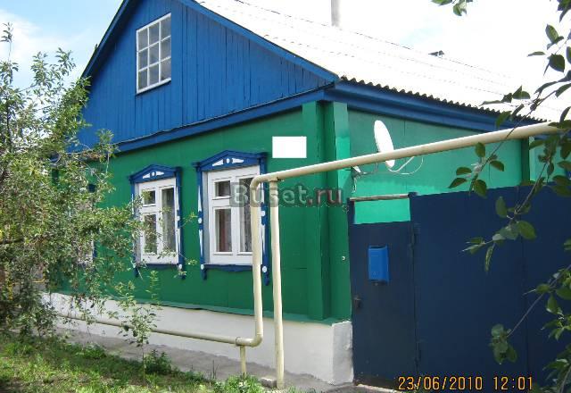 Благоустр.дерев.дом в г.Бобров Воронежской обл Архангельск