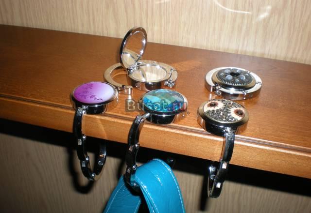 Сумка, крючок-вешалка Москва