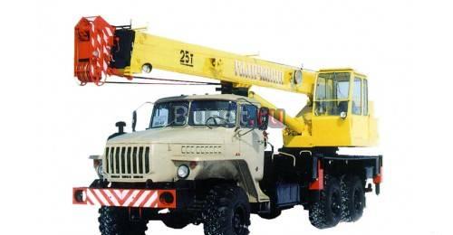 Ивановец на Урале 4320 25 тонн, 3х секц. 2007 г Набережные Челны