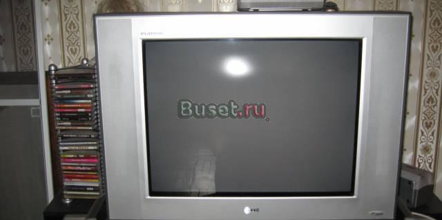 Телевизор LG 3 000 руб Москва
