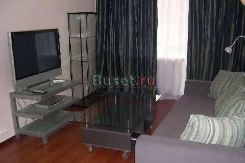 Сдам на дл. срок 1к.кв. у м. Коменд. пр Санкт-Петербург