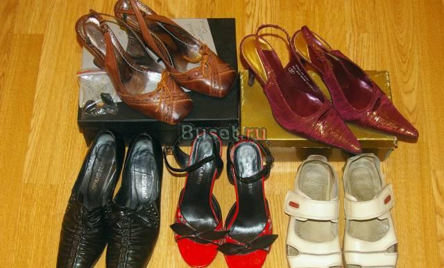 3 пары женской обуви дешево. Спешите скоро тепло Санкт-Петербург