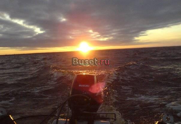 Участок, дом, баня на берегу реки Санкт-Петербург