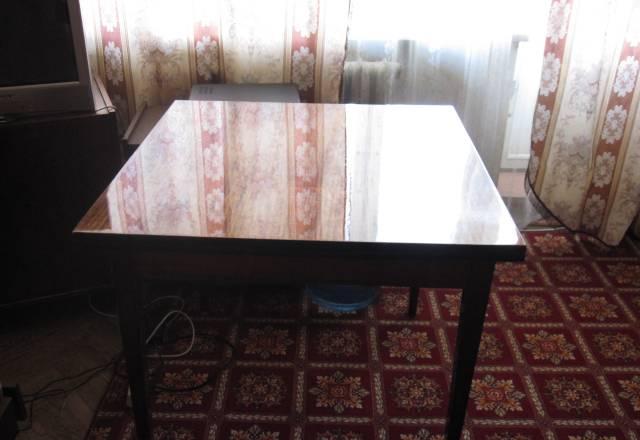 Стол Москва