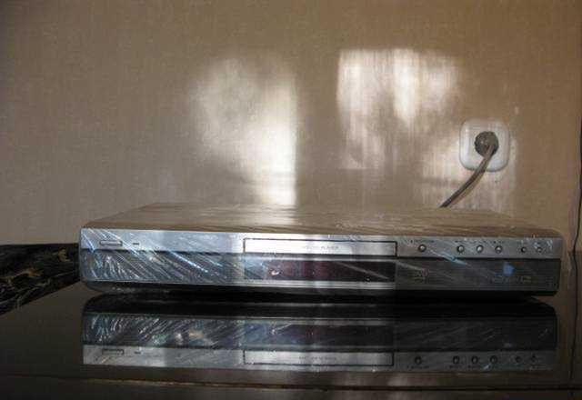 Dvd плеер   LG-DV6720E Москва