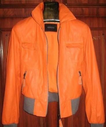 Куртка кожаная Новая оранжевая Италия  Gucci Москва