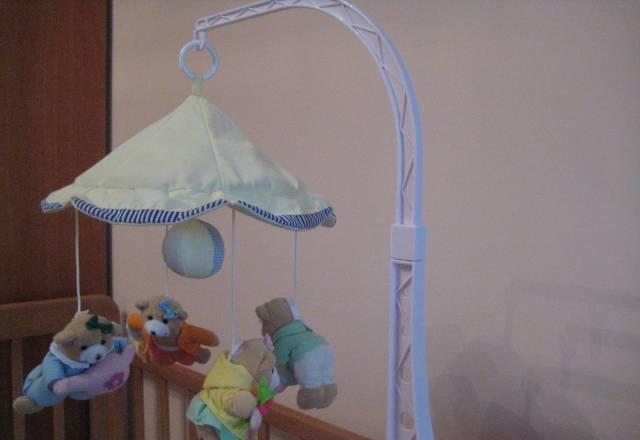 Мобиль в кроватку Москва