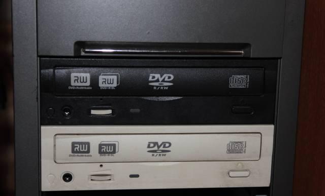 DVD- RW в отличном состоянии Москва