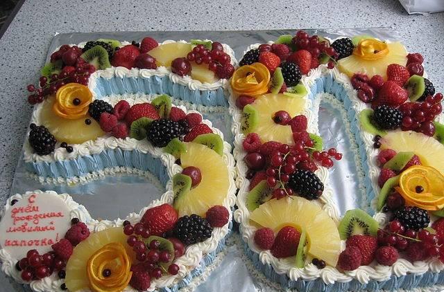 Торт на праздник  Фантазии Вкуса Москва