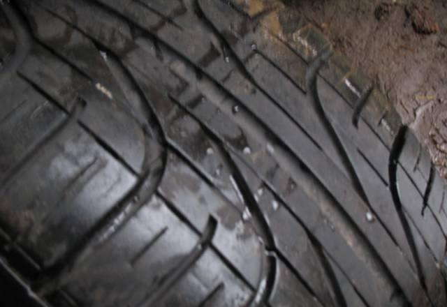 Продам pirelli p6000 225/55 r16 износ 15 Москва