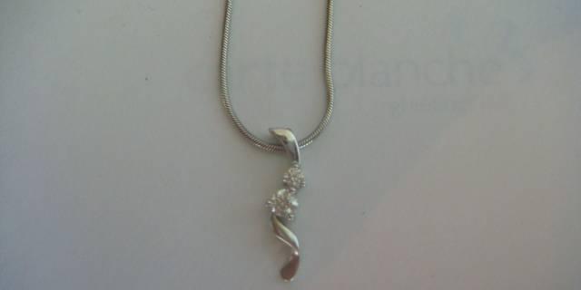 Золотая цепочка и кулон с бриллиантами Санкт-Петербург