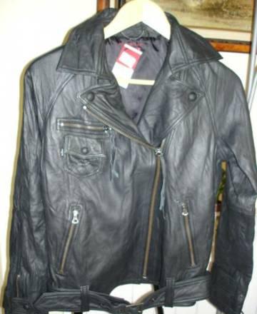 брендовая одежда по низким ценам кожанные куртки  Levis Москва