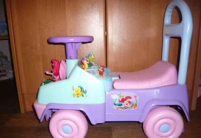 Машинка-каталка для девочки Дисней Москва