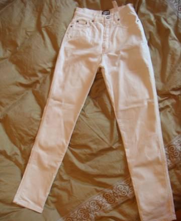 Джинсы dkny(стрейч) Москва