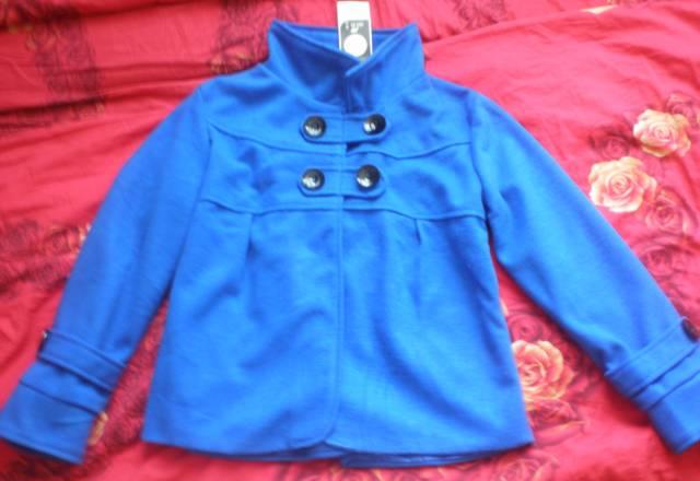 Ярко синее пальто (новое) Санкт-Петербург