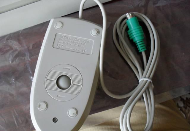 Мышь PS/2 шариковая Москва