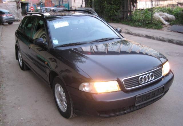 Audi A4, 1998,1.8л. 125лошадок Москва