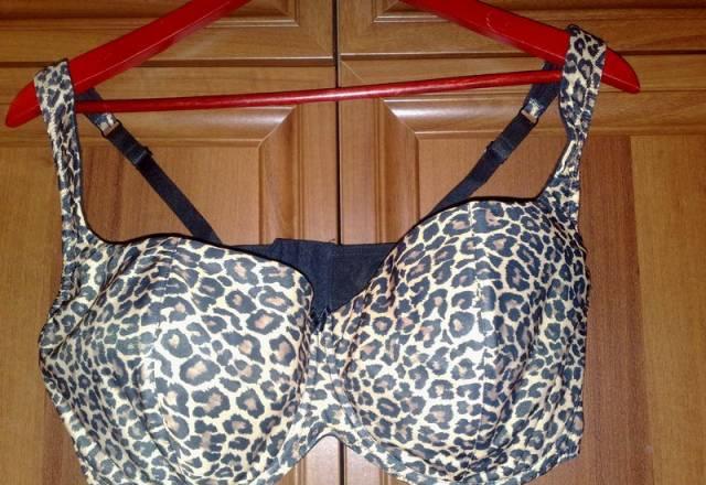 Комплект белья марки VOV б -100F,тр.- 50-52евр Москва