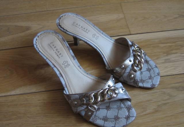 Босоножки Carnaby Москва