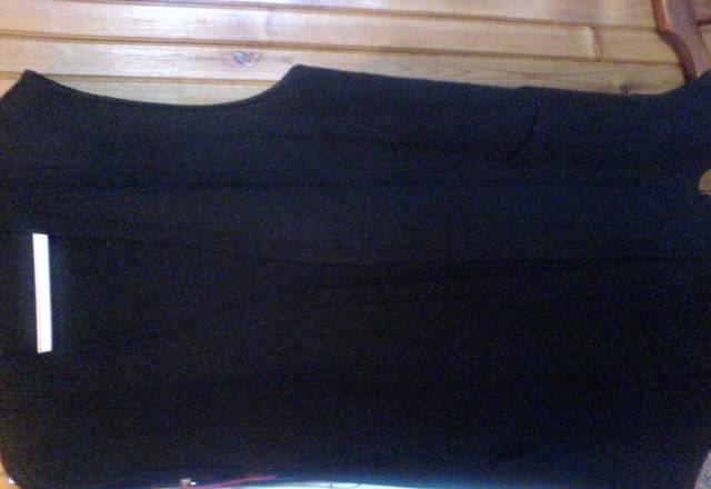 Жилетка в идеал.состоянии, р-р 62-64, шерсть Москва