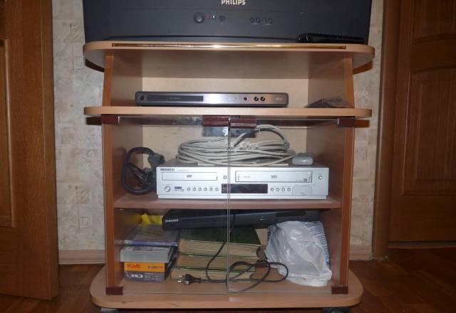 Тумба под телевизор Санкт-Петербург