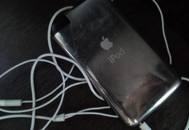 Apple iPod touch 8Gb Москва