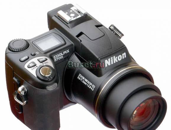 Продаю фотоаппарат nikon coolpix 5700 Москва