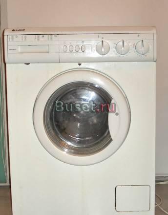Продаю стиральную машину Indesit Санкт-Петербург