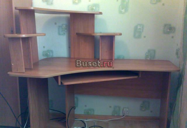 Угловой компьютерный стол Москва