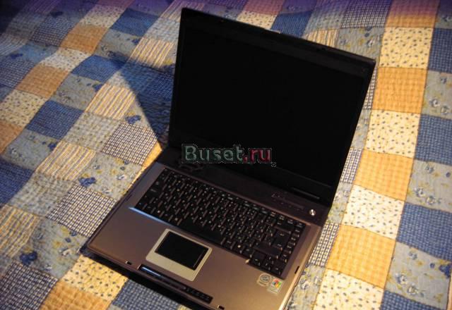 Asus 2,8/512/40/DVD-cdrw/15,4 с сумкой и мышью Москва