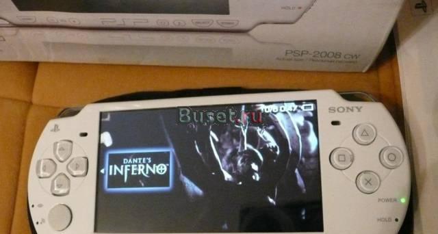 PSP Slim 2008 белая,4 Gb,коробка,отлич.состояние Санкт-Петербург
