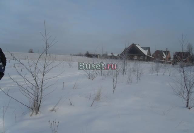 10соток на берегу реки дубна в деревне Москва