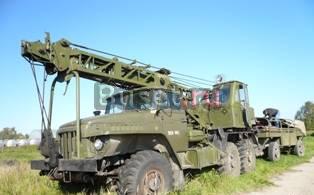 Автокран Урал-375Е со сваебоем Москва