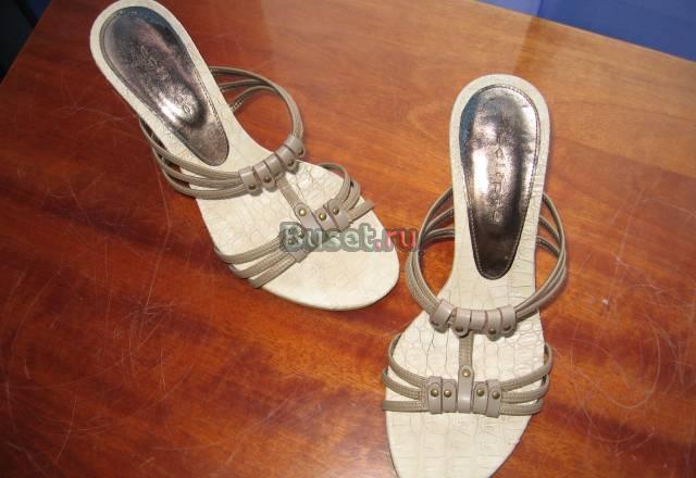 Босоножки 35 р. + сумочка (комплект) Санкт-Петербург