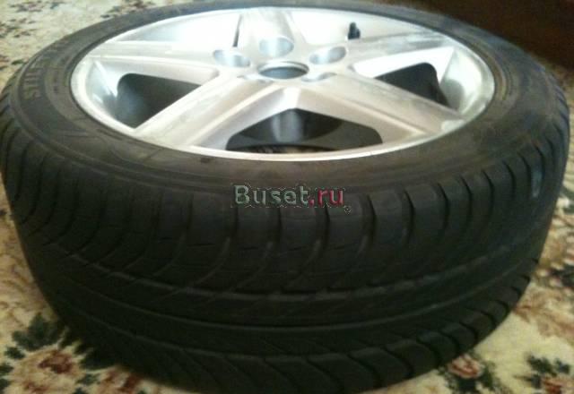 Литой диск вместе с резиной для машины Audi Москва