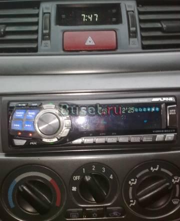 Alpine CDA-9833R Москва