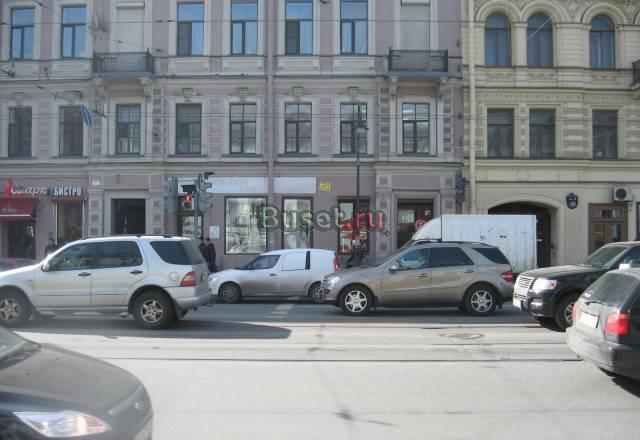 Продаётся действующий магазин. Литейный пр Санкт-Петербург