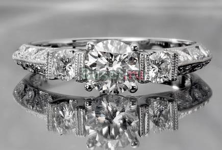 Кольцо с бриллиантами 1.50 карат  новое Москва