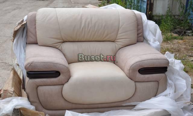 Кожаный диван с 2-мя креслами Москва