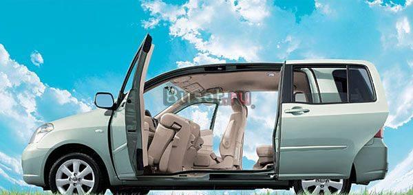 Toyota Raum 2004 Находка