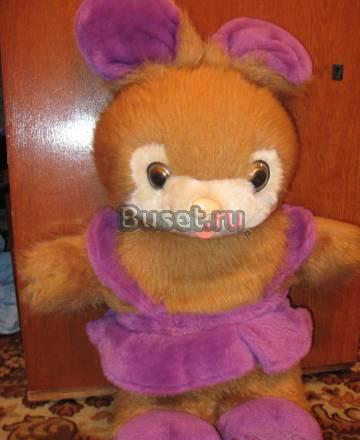 Продам мягкие игрушки - зайца, кошку Москва
