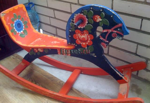 Лошадь качалка. Роспись. дерево Москва
