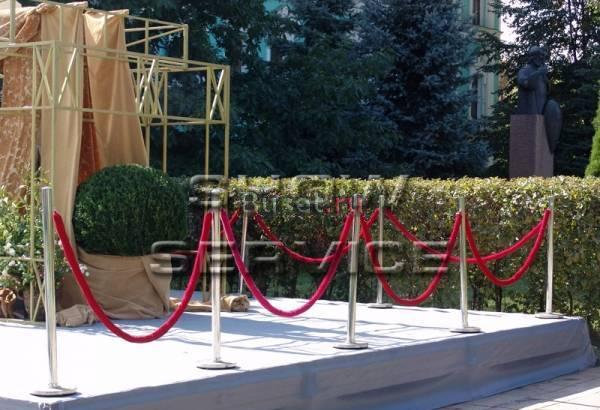 Стойки, столбики, ограждения в аренду Москва